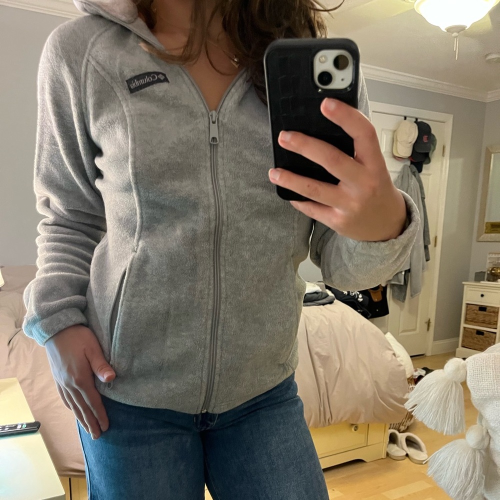 Columbia Women's Soft Gray Teddy Jacket